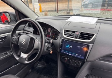 Suzuki Swift V Hatchback 5d 1.3 DDiS 75KM 2013 Suzuki Swift Auto wyglada i jezdzi jak nowenavialu 16 1.2 Diesel 75KM, zdjęcie 19