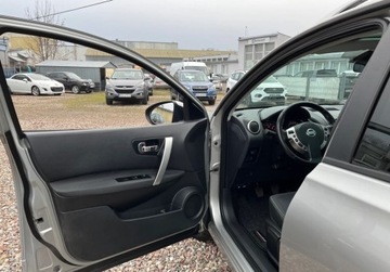 Nissan Qashqai I Crossover 2.0 140KM 2010 Nissan Qashqai2 panorama 7- osobowy 2.0 Benzyna 141KM, zdjęcie 16