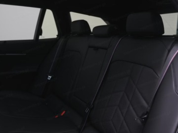 BMW Seria 5 G90-91 2025 BMW Seria 5 Touring 530e xDrive Sport Combi 2.0 (299KM) 2025, zdjęcie 10