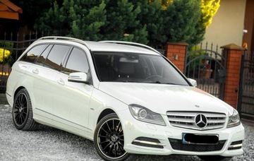 Mercedes Klasa C W204 Kombi T204 Facelifting 300 CDI BlueEFFICIENCY 231KM 2012 Mercedes-Benz Klasa C 300 CDI BlueEff 4-Matic Elegance