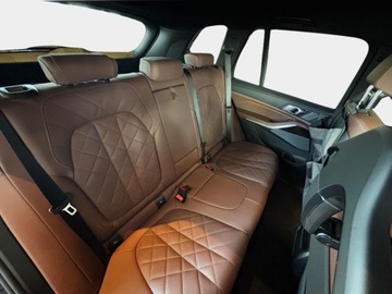 BMW X5 G05 SUV Facelifting 3.0 40d 352KM 2025 BMW X5 xDrive40d BMW Bońkowscy, zdjęcie 15