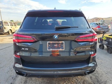 BMW X5 G05 2022 BMW X5 2022 BMW X5 XDRIVE45E 3.0 Hybryda Plug-in 389KM, zdjęcie 6