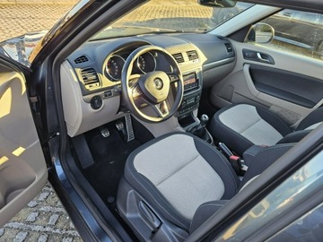 Skoda Yeti Minivan Facelifting 2.0 TDI 150KM 2015 Škoda Yeti Skoda Yeti 2,0 diesel 150KM nawigacja, zdjęcie 4