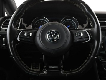 Volkswagen Golf VII R 3d 2.0 TSI 300KM 2014 Volkswagen Golf 300KM Historia serwisowa VW, zdjęcie 20