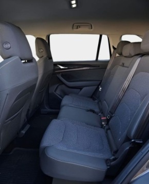 Skoda Kodiaq II SUV 2.0 TDI SCR 193KM 2024 Skoda Kodiaq Sportowa kierownica - Martwe Pole - ACC 210kmh - Podg. szyba, zdjęcie 33