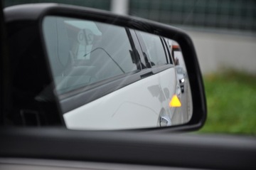 Mercedes Klasa E W212 Limuzyna Facelifting 350 BlueTEC 258KM 2015 Mercedes-Benz Klasa E 350 Krajowy Bezwypadkowy I Właściciel Serwisowany, zdjęcie 31