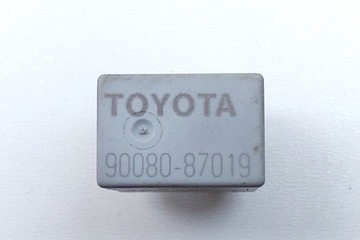 RELÉ TOYOTA VERSO (_R2_) 9008087019 2.0L DIESEL 93KW 2010