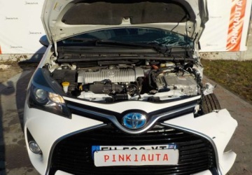 Toyota Yaris III 2016 Toyota Yaris Okazja 1.5 Hybryda 75KM, zdjęcie 2