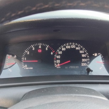 Toyota Corolla IX (E12) Kombi 2.0 D-4D 90KM 2004 Toyota Corolla Kombi E12T 2.0 D4D 2004r, zdjęcie 1