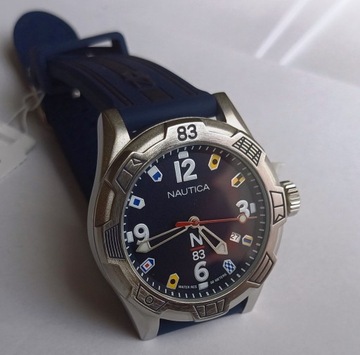 Nowy zegarek Nautica POLIGNANO NAPPOF915 - wojskowy styl