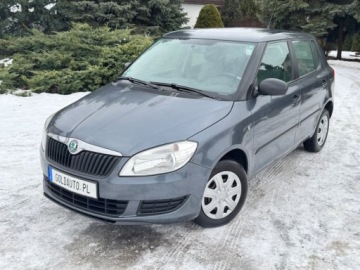 Skoda Fabia II Hatchback Facelifting 1.2 HTP 70KM 2011 Skoda Fabia 1.2 70KM Lift Klima Serwis Sprawdz 1.2 Benzyna 70KM, zdjęcie 23