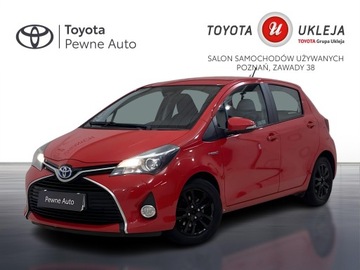 Toyota Yaris III Hatchback 5d Facelifting Hybrid 100KM 2015 Toyota Yaris Hybrid 100 Premium III (2011-2019) To