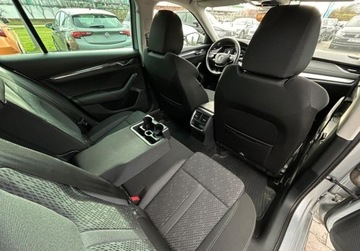 Skoda Octavia IV Scout 1.5 TSI ACT 150KM 2022 Skoda Octavia Style, FV 23, Kamera cofania, Tempomat, KESSY, Podgrzewane f, zdjęcie 8