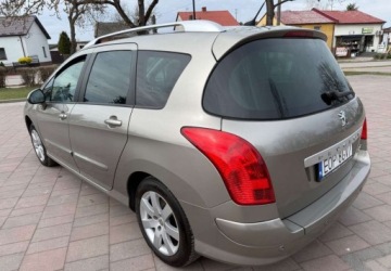 Peugeot 308 I Kombi 1.6 HDi 16V 109KM 2010 Peugeot 308 Peugeot 308 HDi FAP 110 Tendance 1.6 Diesel 109KM, zdjęcie 3