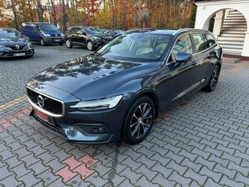 Volvo V60 II  Kombi 2.0 D3 150KM 2020 Volvo V60 2.0 D3 150 KM Skóry Kamera Hak FV23%, zdjęcie 2