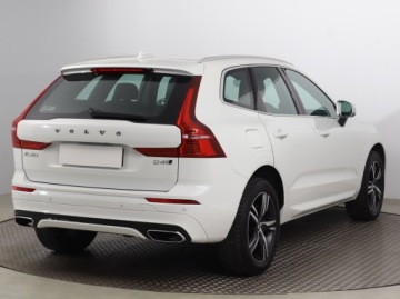 Volvo XC60 II Crossover D4 190KM 2018 Volvo XC60 D4, Salon Polska, Serwis ASO, 187 KM, zdjęcie 4
