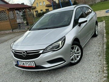 Opel Astra K Sports Tourer 1.6 CDTI 110KM 2017 Opel Astra 1.6 CDTI 110KM NAWIGACJA, Bogata opcja! Podgrzewana kierownica