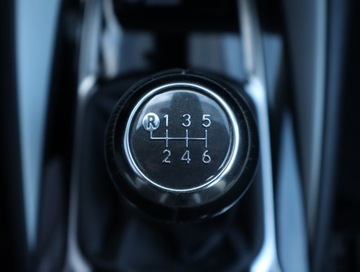 Toyota Corolla XII TS Kombi 1.2 Turbo D-4T 116KM 2019 Toyota Corolla 1.2 Turbo, Salon Polska, zdjęcie 15