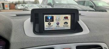 Renault Megane III Grandtour 1.4 16v TCe 130KM 2011 Renault Megane Duża Navi panorama dach, zdjęcie 12