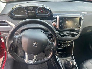 Peugeot 2008 I SUV Facelifting 1.2 PureTech 110KM 2018 Peugeot 2008-1.2 Benzyna Klima Alu Kamera, zdjęcie 16