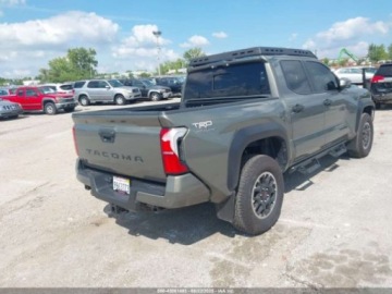 Toyota Tacoma II 2024 Toyota Tacoma Trd Off Road 2024 2.4l 2.4 Benzyna 278KM, zdjęcie 5