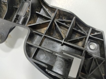 VÝZTUHA DRŽÁKY SVĚTLA PRAVÝ PŘEDNÍ C-CROSSER 4007 8301A796 2007-2012