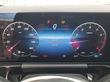 Mercedes GLA II 2025 Mercedes-Benz GLA 2025r., 250 4MATIC, od ubezpieczalni 2.0 Benzyna 221KM, zdjęcie 10