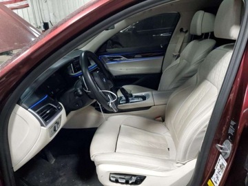 BMW Seria 7 G70 2022 BMW Seria 7 750XI 2022 4.4l 4.4 Benzyna 523KM, zdjęcie 7