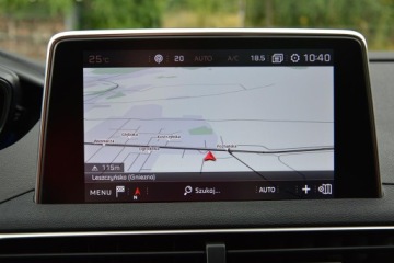 Peugeot 3008 II Crossover 2.0 BlueHDi 180KM 2018 Peugeot 3008 II 2.0 GT 180 KM Focal Panorama Kamera 360, zdjęcie 33