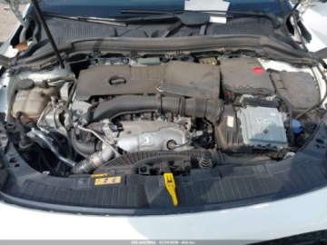 Mercedes GLA II 2021 Mercedes-Benz GLA 250 4Matic 2021 2.0 Benzyna 221KM, zdjęcie 8