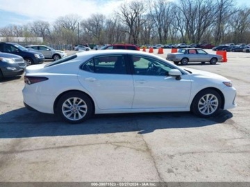 Toyota Camry IX 2024 Toyota Camry Toyota Camry LE Auto (Natl) 2.5 Benzyna 203KM, zdjęcie 3