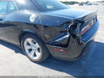 Dodge Challenger III 2023 Dodge Challenger 2023r, SXT, 3.6L 3.6 Benzyna 303KM, zdjęcie 7