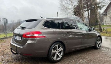 Peugeot 2015 Peugeot 308 Peugeot 308 PureTech 130 Stop amp Start Allure 1.2 Benzyna, zdjęcie 6