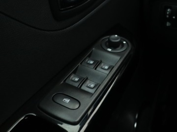 Renault Captur I Crossover 1.2 TCe EDC 120KM 2014 Renault Captur 1.2 TCe, Salon Polska, Automat, zdjęcie 16