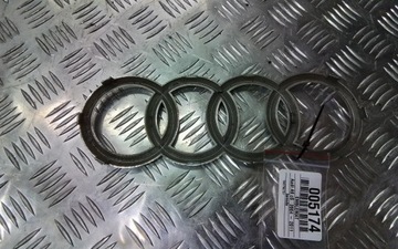 AUDI A6 C6 ZNAK PŘEDNÍ