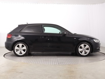 Audi A3 8V Hatchback 3d 1.8 TFSI 180KM 2013 Audi A3 1.8 TFSI, Skóra, Navi, Xenon, Bi-Xenon, zdjęcie 5