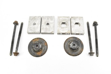 WSPORNIKI MOCOWANIA BELKI ZAWIESZENIA TYŁ LAND ROVER DEFENDER L663 2020-