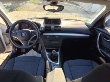 BMW Seria 1 F20-F21 Hatchback 5d 116d 116KM 2011 BMW Seria 1 BMW Seria 1 2.0 Model 116d 2.0diesel 116KM 2.0 Diesel 116KM, zdjęcie 6