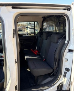 Fiat Doblo V Van Standard Facelifting 1.5 BlueHDi 131KM 2025 Fiat Doblo Wyprzedaz 2025 Leasing od 101,8 Gwarancja 4 lata 200000 km, zdjęcie 9