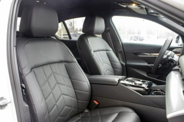 BMW Seria 5 G90-91 Touring 2.0 520d 197KM 2025 BMW 520 xDrive Limuzyna - Dostępny od ręki!, zdjęcie 20