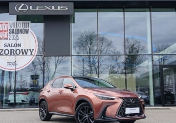 Lexus NX II SUV Facelifting 2.5 450h+ 309KM 2025 Lexus NX NX 450h Prestige Design Tazuna Premium Skyview FV23