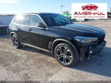 BMW X5 G05 2021 BMW X5 2021r., 3.0L 3.0 Benzyna 335KM