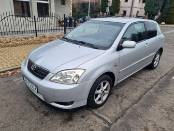 Toyota Corolla IX (E12) Hatchback 2.0 D-4D 116KM 2004