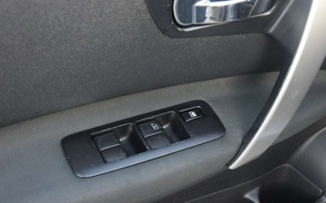 Nissan Qashqai I Crossover Facelifting  1.6 117KM 2012 Nissan Qashqai 1.6B 120 Tys Km 2012r Navi Kamera 360 Serwis Sprowadzony, zdjęcie 27