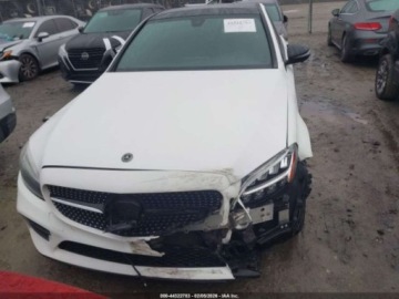 Mercedes Klasa C W205 2020 Mercedes-Benz Klasa C 300 2020 2.0 Benzyna 255KM, zdjęcie 7