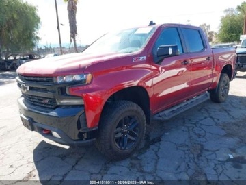 Chevrolet Silverado II 2021 Chevrolet Silverado Lt Trail Boss 2021 5.3l 5.3 Benzyna 355KM, zdjęcie 6