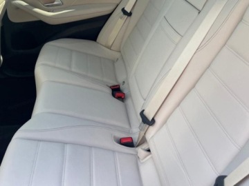 Mercedes GLE V167 SUV Facelifting 3.0 450d 367KM 2026 MERCEDES-BENZ GLE 450 d 4-Matic AMG Line 3.0 (367KM) 2026, zdjęcie 15