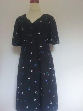 M&S 40 CZARNA SUKIENKA TRAPEZOWA CASUAL