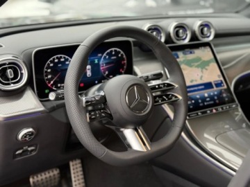 Mercedes GLC C254/X254 Coupe 2.0 220d 197KM 2025 Mercedes-Benz GLC GLC220d Coupe AMG Premium Hak Panorama Burmester, zdjęcie 10