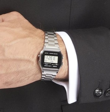 ОРИГИНАЛЬНЫЕ ВИНТАЖНЫЕ СПОРТИВНЫЕ ЦИФРОВЫЕ СВЕТОДИОДНЫЕ ЧАСЫ CASIO A158WEA-1EF 33 мм